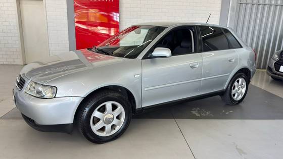 AUDI A3 1.6 8V GASOLINA 4P MANUAL